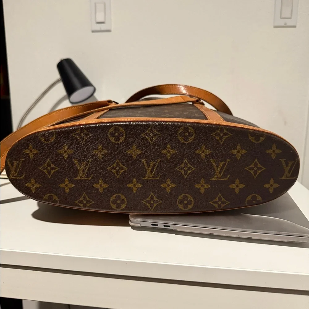 Louis Vuitton Monogram Canvas Tote with Tan Straps - Picture 7 of 7